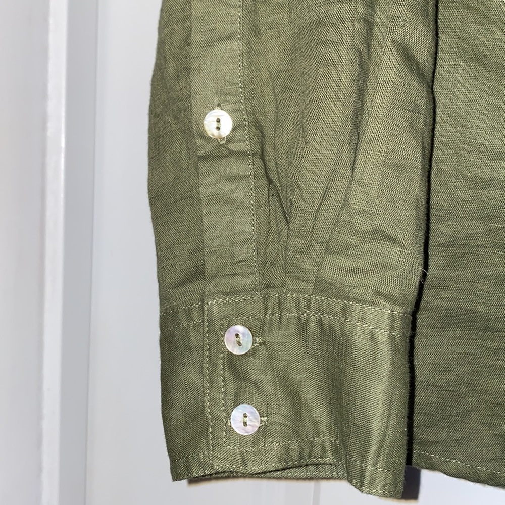 Max Studio Linen Blend Button Down - Picture 4 of 5